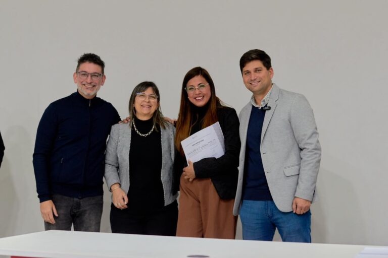 SE REALIZÓ ENTREGA DE CERTIFICADOS Y FIRMA DE CONVENIO EN UPATECO ORÁN