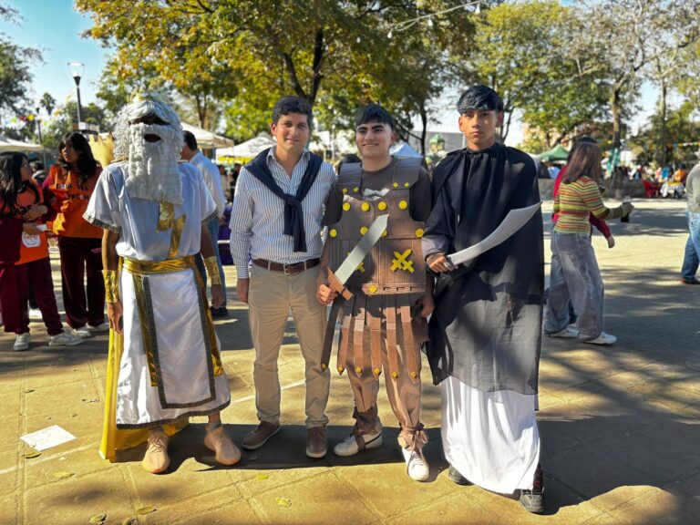 RINCÓN DE LAS LETRAS EN PLAZA SAN MARTÍN, FOMENTANDO EL APRENDIZAJE