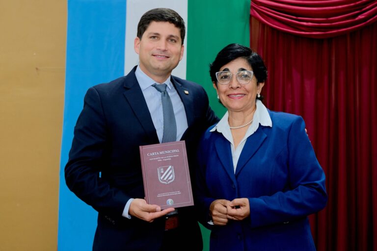 HISTÓRICO: JURA DE LA NUEVA CARTA MUNICIPAL